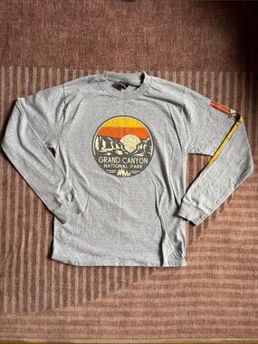 Long Sleeve Grand Canyon Graphic Shirt - Gray